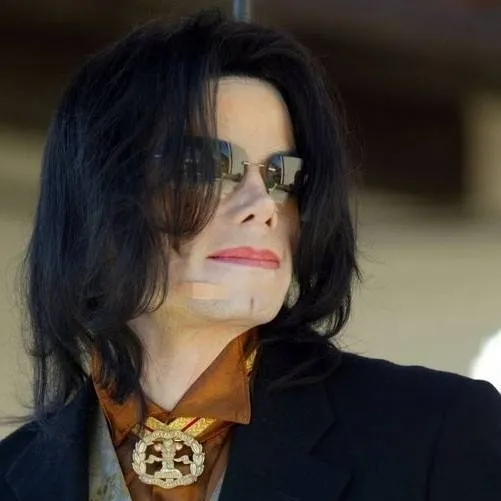 chat with ai character: Michael Jackson 