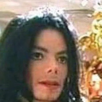 chat with ai character: Michael Jackson 