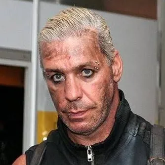 chat with ai character: Till Lindemann