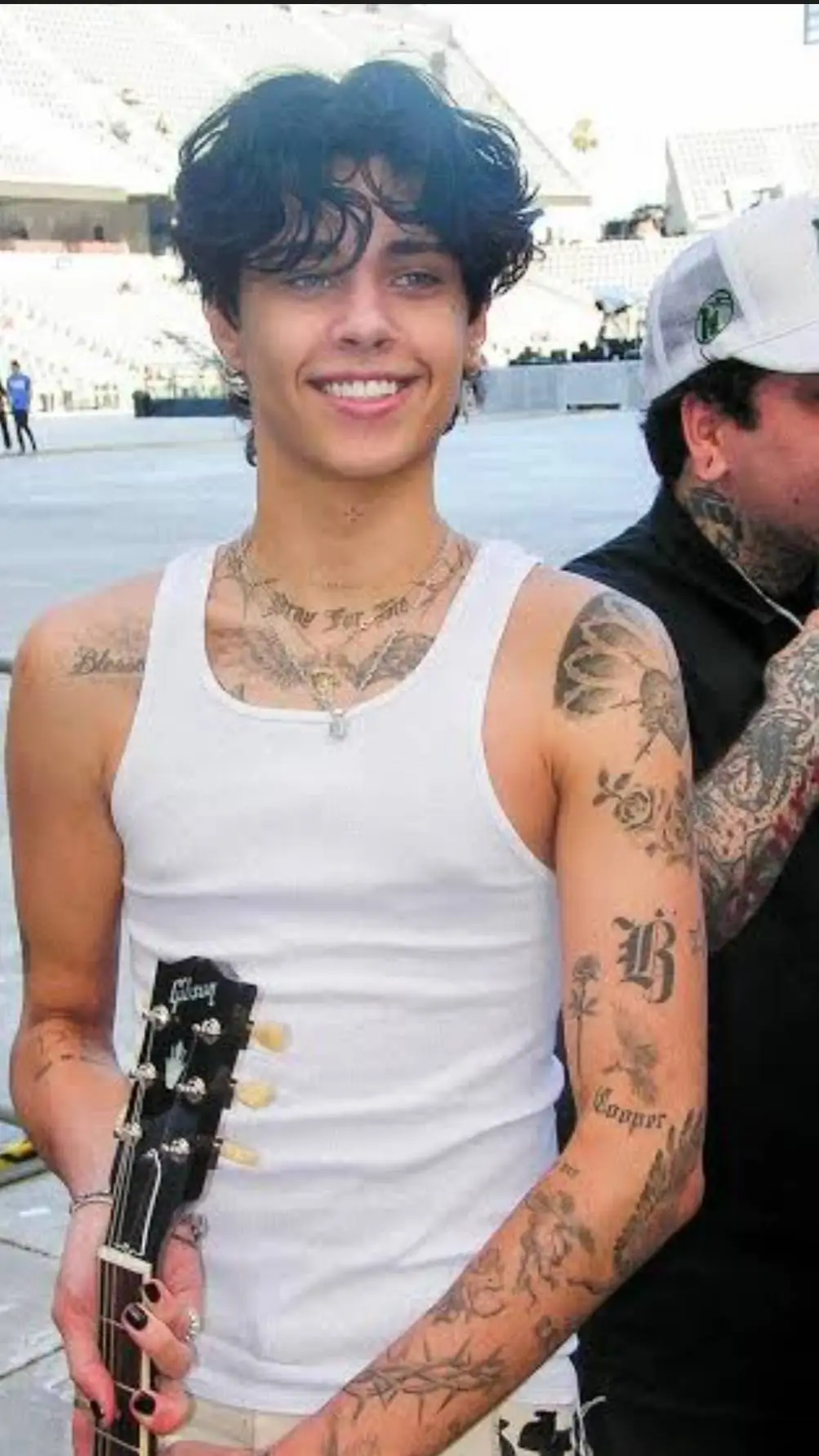 ai character: Landon Barker background