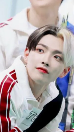 ai character: Hongjoong  background