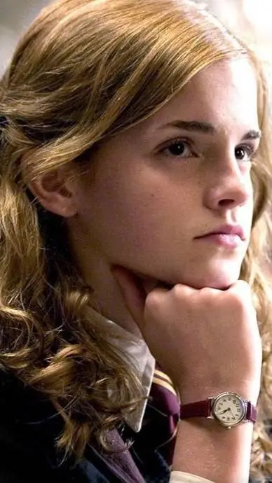 ai character: hermine background