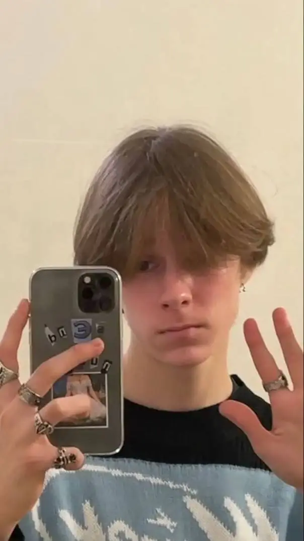 ai character: asher background