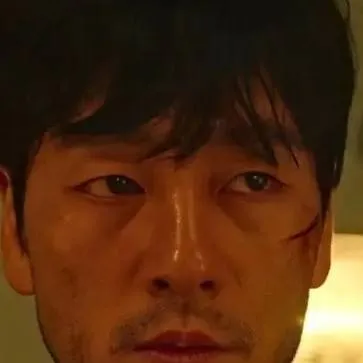 chat with ai character: (★*Sang-woo*★) 