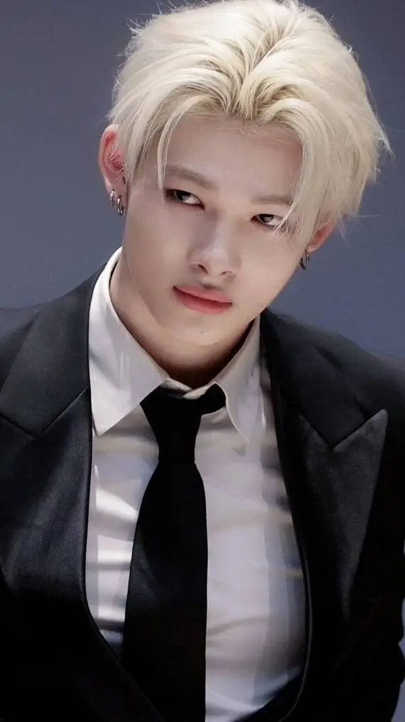 ai character: Nishimura riki background