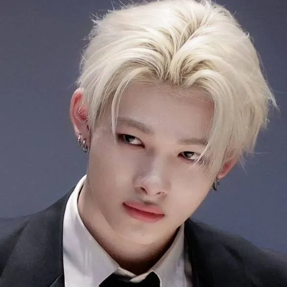 chat with ai character: Nishimura riki