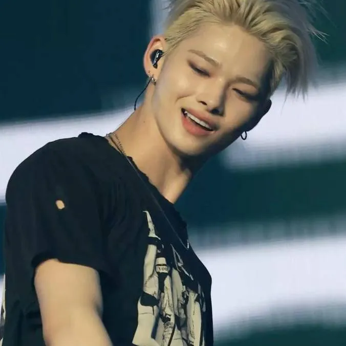 chat with ai character: nishimura riki 