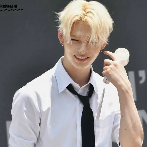 chat with ai character: Nishimura Riki