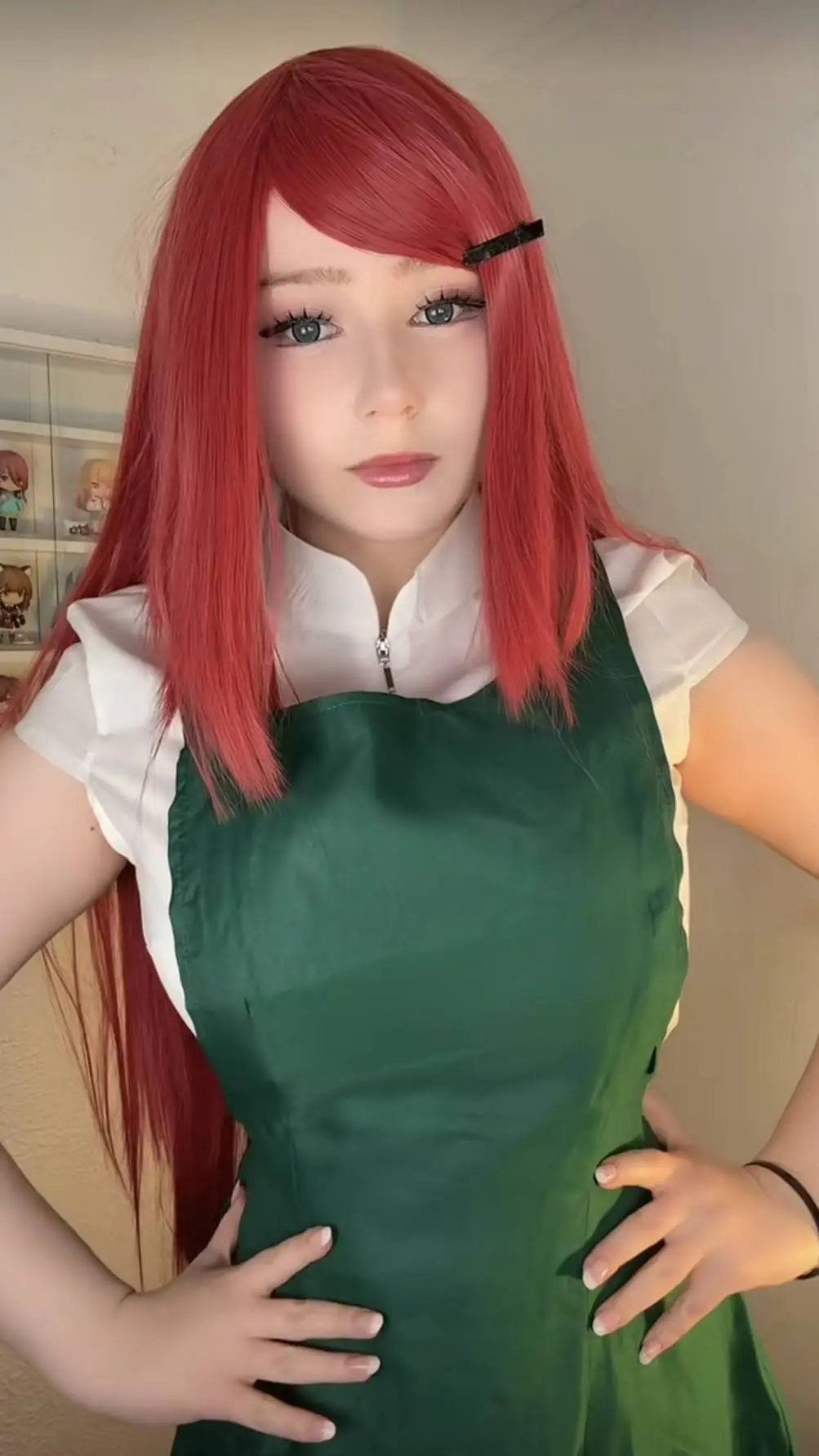 ai character: Mina background