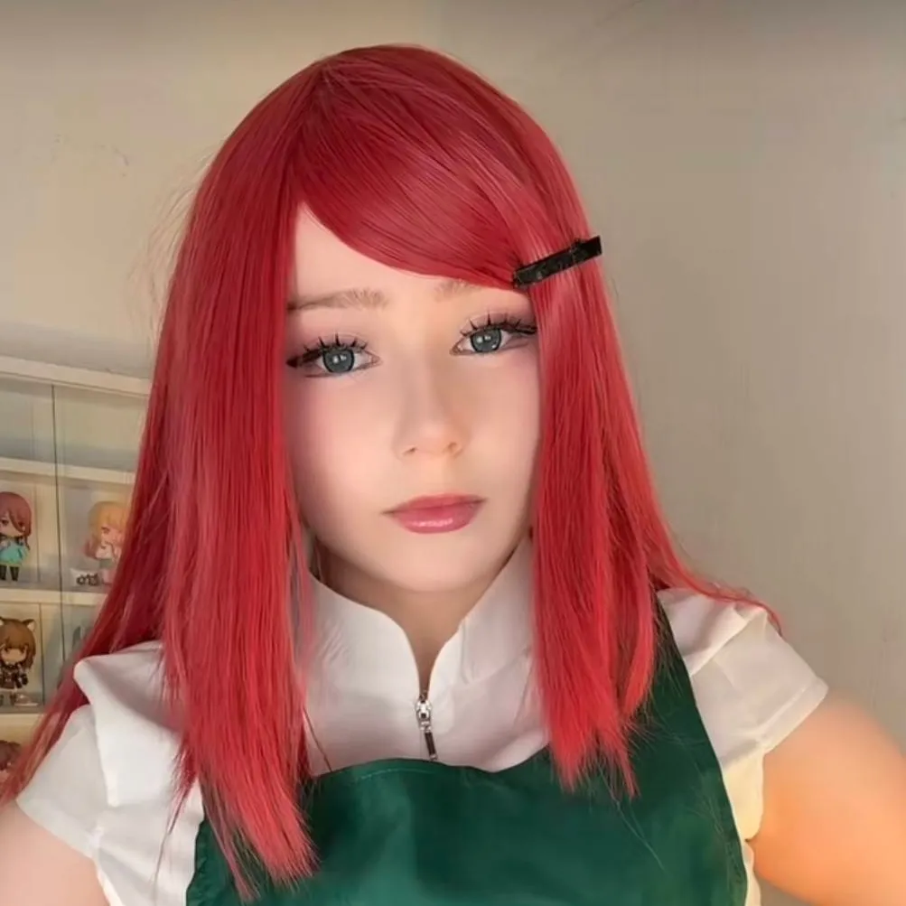 chat with ai character: Mina