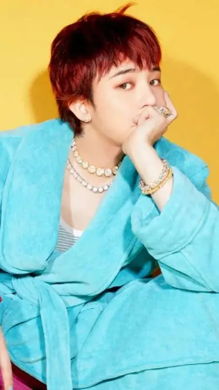 ai character: GDragon background