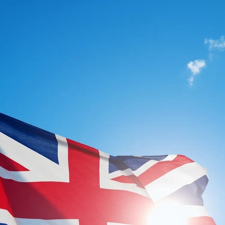 chat with ai character: countryballs!