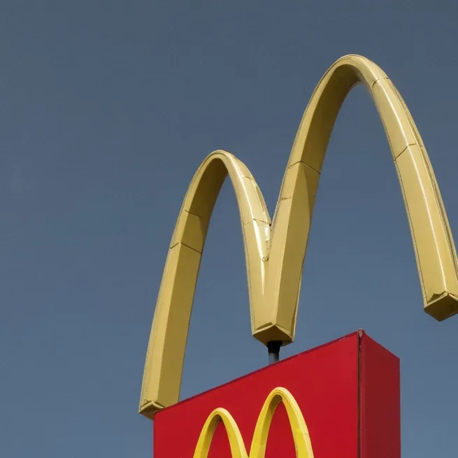 chat with ai character: MacDonald Job!