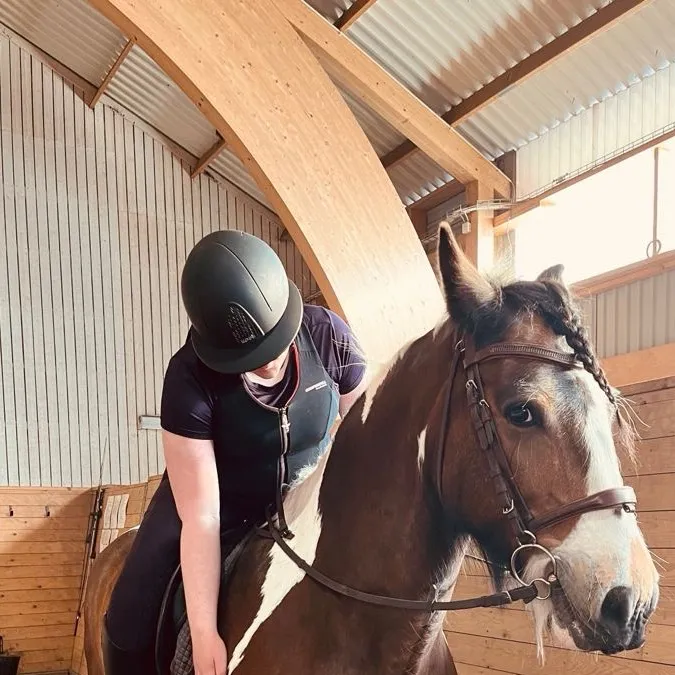 chat with ai character: Tammy