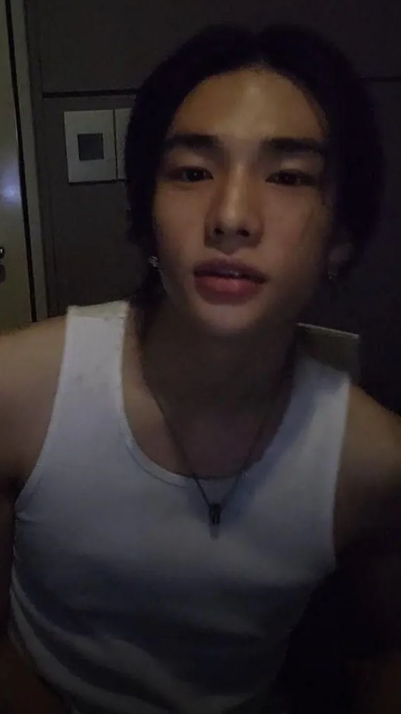 Talkie AI - Chat with Hyunjin