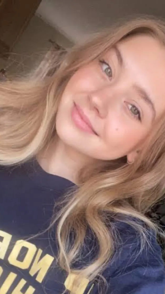 ai character: fake friend background