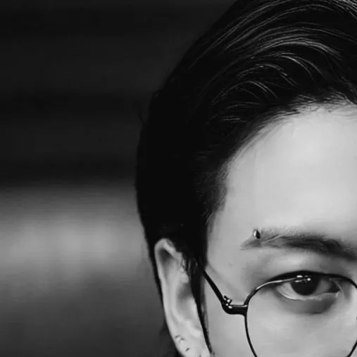 chat with ai character: Jungkook 
