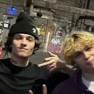 chat with ai character: Sturniolo triplets