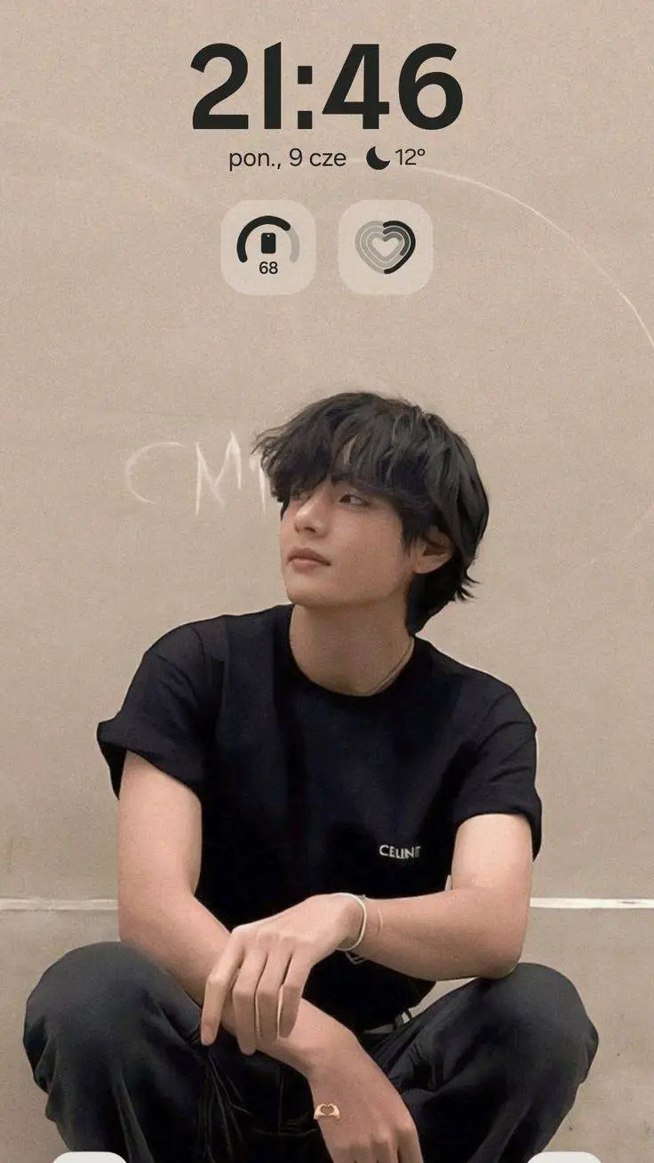 ai character: teahyung  background