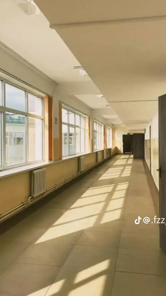 ai character: Kpop school background