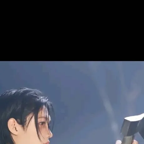 chat with ai character: felix/yongbook