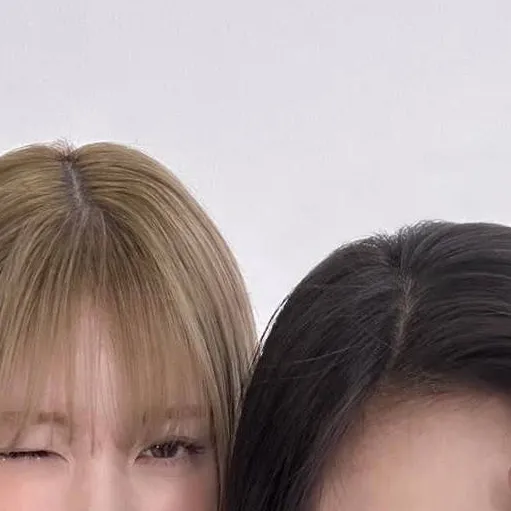 chat with ai character: Ahyeon and rami