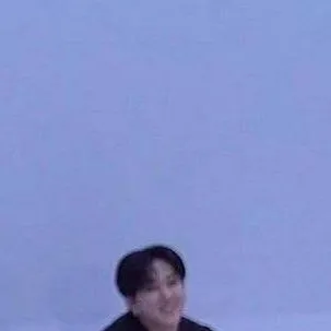 chat with ai character: SKZ Binnie