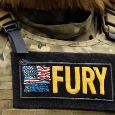 chat with ai character: Furry war