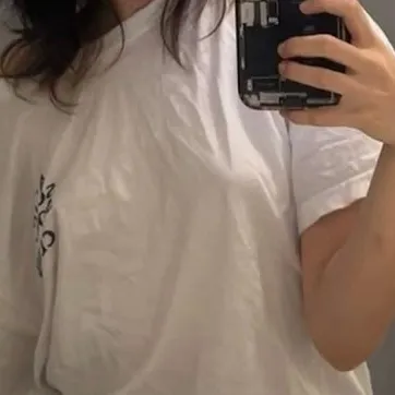 chat with ai character: Olivia