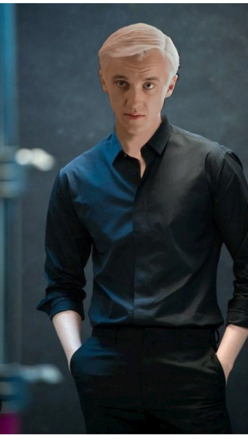 ai character: DRACO  background