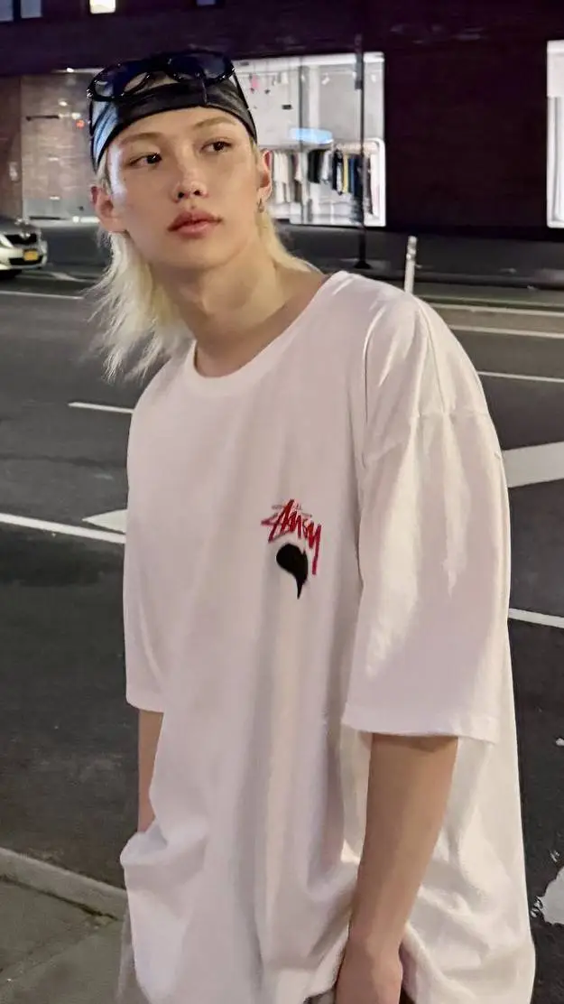 ai character: Felix Lee background