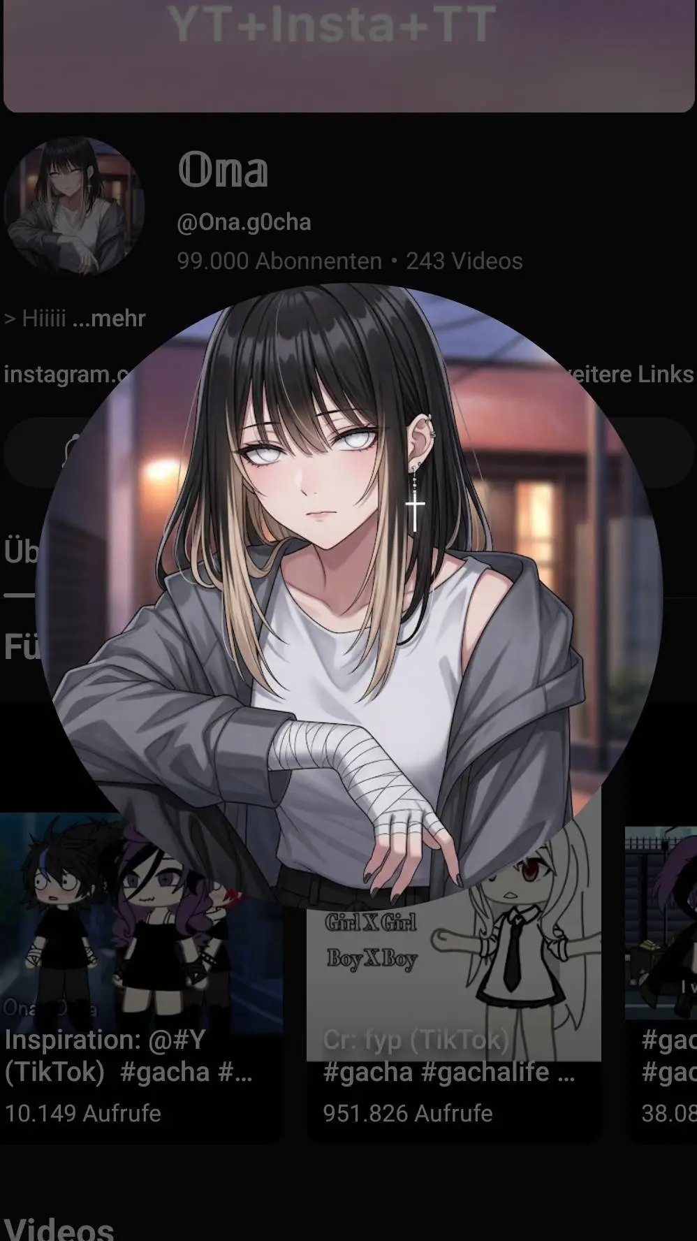 ai character: Ona background