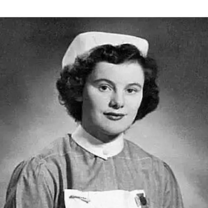 chat with ai character: Mrs Dubaker