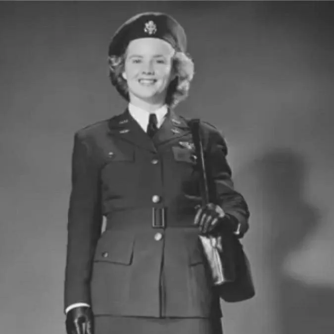 chat with ai character: Mary Duett