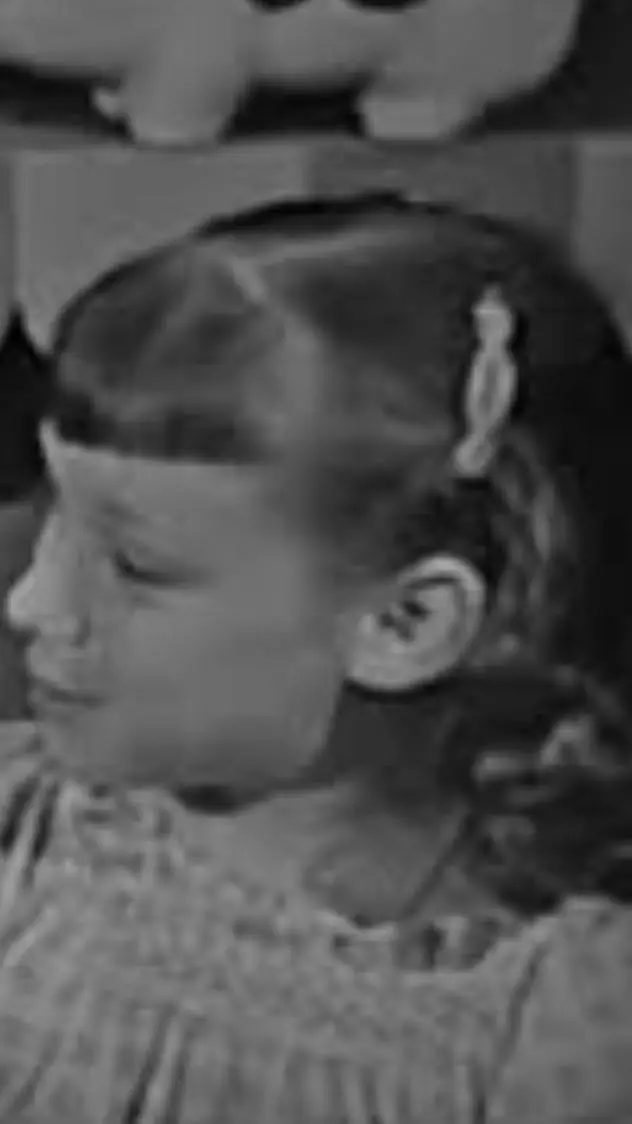 Talkie AI - Chat with Jannet Lennon