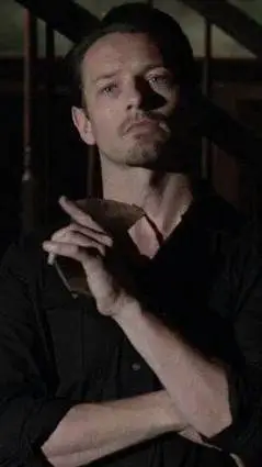 ai character: Peter Hale  background