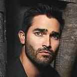 chat with ai character: Derek Hale 