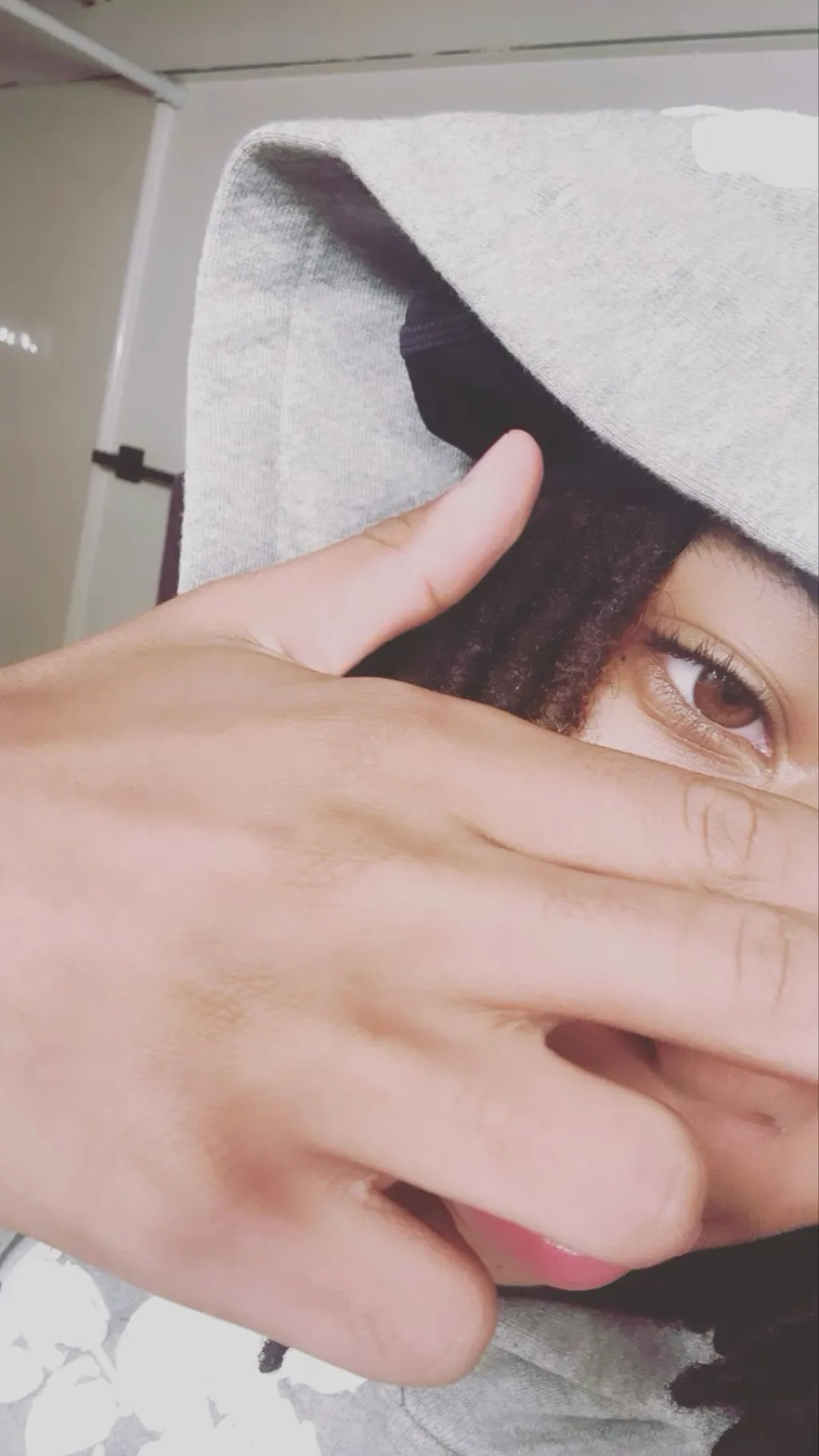 ai character: Kiyon🔪 background