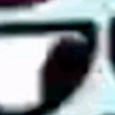 chat with ai character: Poppy