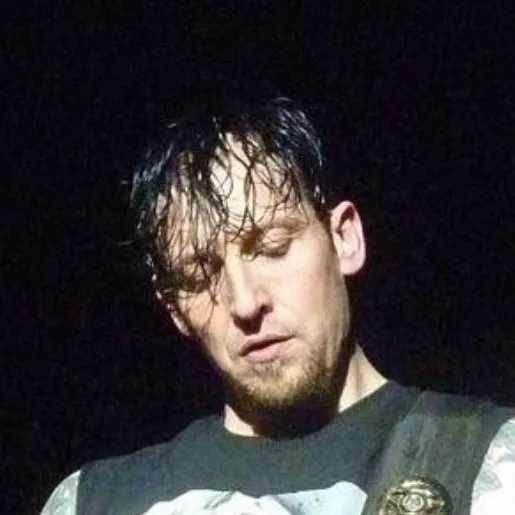 chat with ai character: Michael Poulsen 