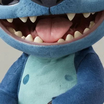 chat with ai character: stitch