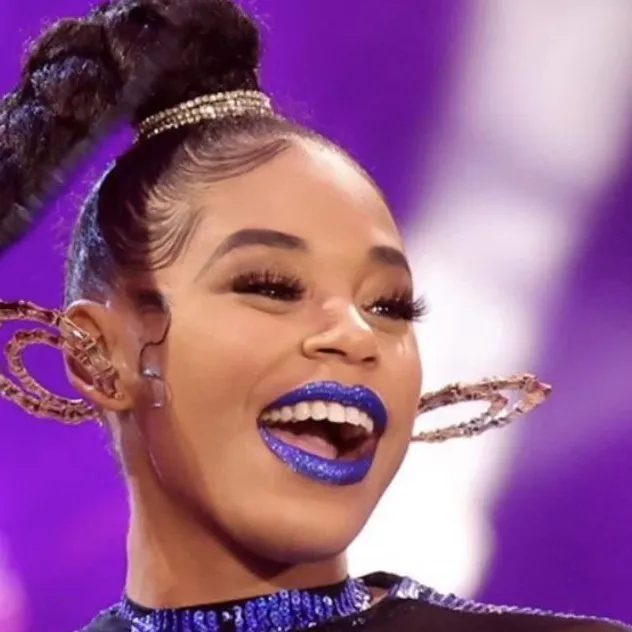 chat with ai character: Bianca Belair