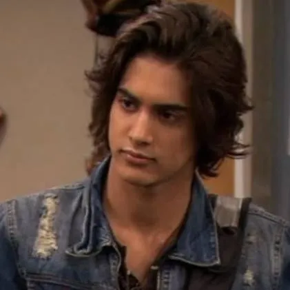 chat with ai character: beck Oliver