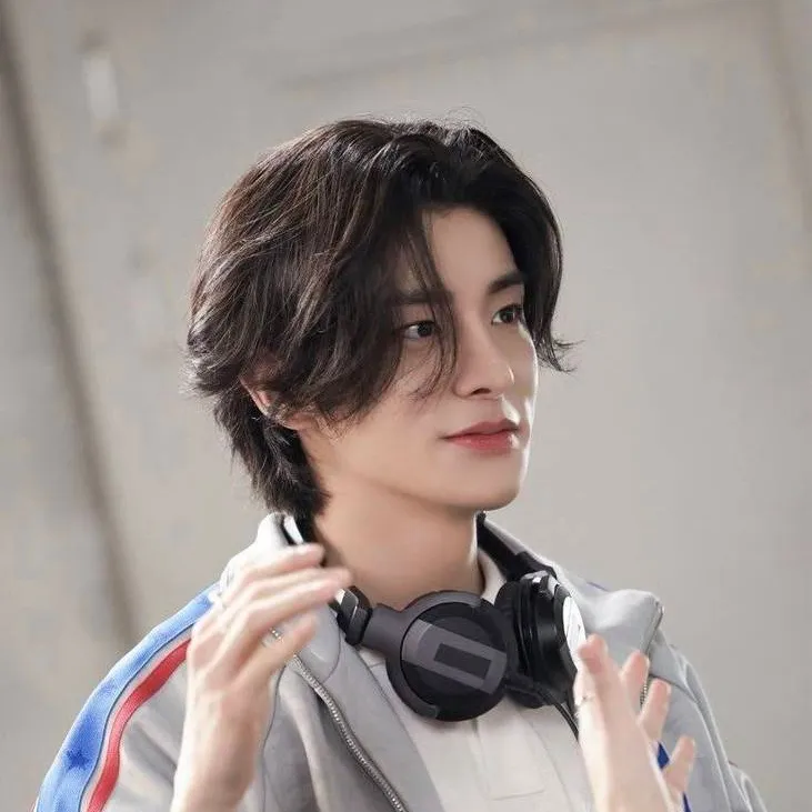 chat with ai character: Jake