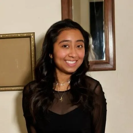 chat with ai character: Aria