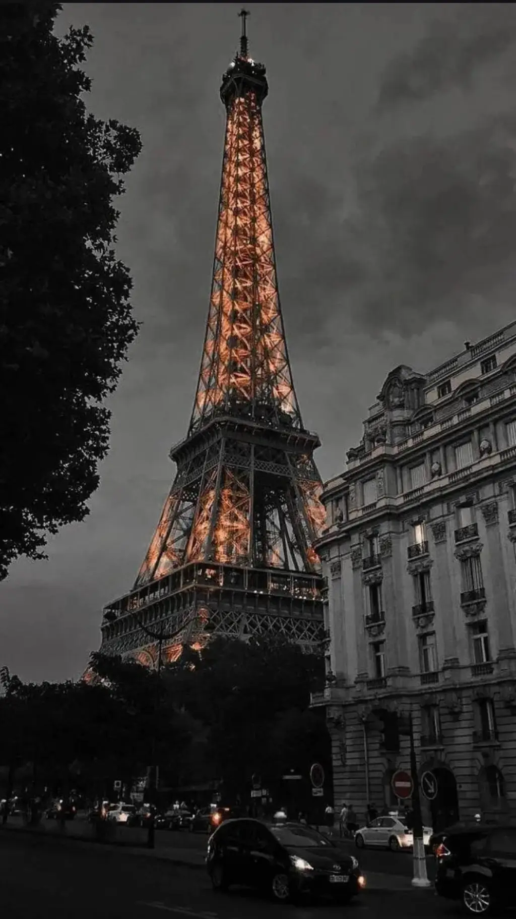 ai character: mha trip to Paris background