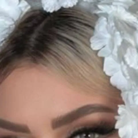 chat with ai character: sima