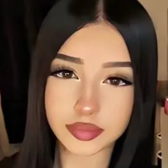 chat with ai character: Jaylene