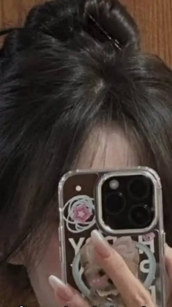 ai character: Seo-jun background