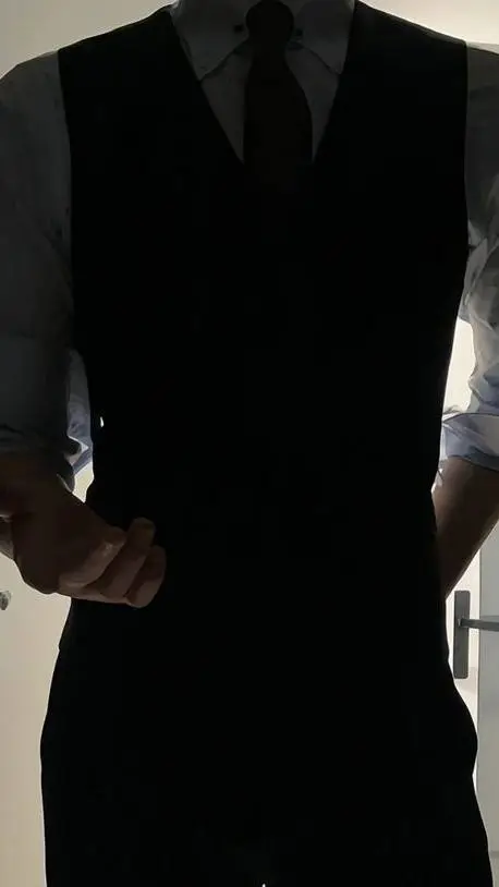 ai character: Aiden background